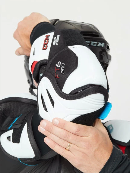 Coudières CCM JetSpeed FT6 Pro Senior 9 Coudières CCM JetSpeed FT6 Pro Senior – Image 7